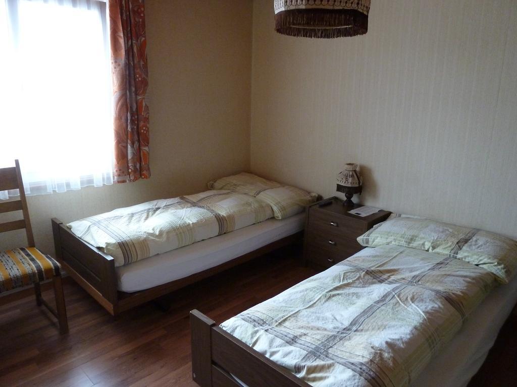 וויליסאו Backpackers Gasthaus Post חדר תמונה